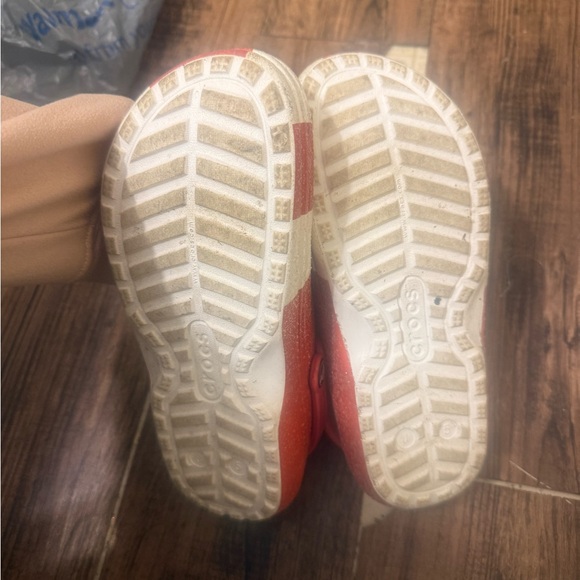 CROCS Kids Red and White Slippers - Picture 6 of 6